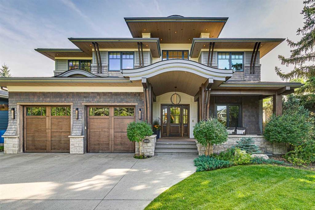 1623 49 Avenue SW, Calgary, Alberta, T2T 2T8