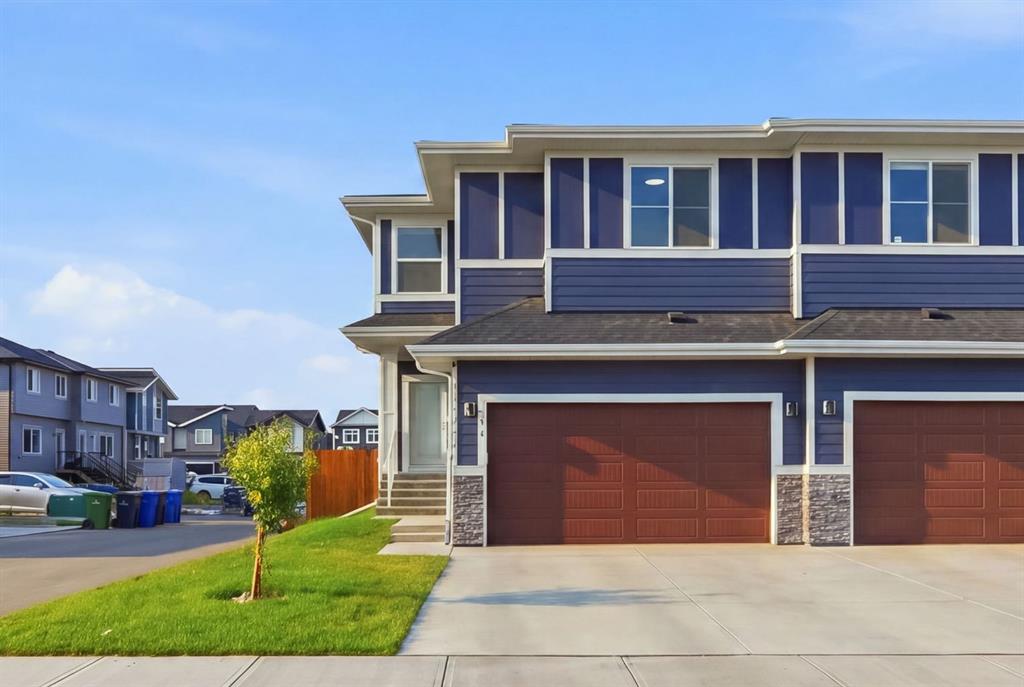 36 Waterford Manor, Chestermere, Alberta, T1X 2T9