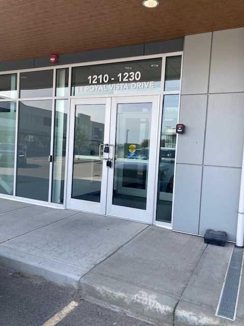 #1210 11 Royal Vista Drive NW, Calgary, Alberta, T3R 0N2