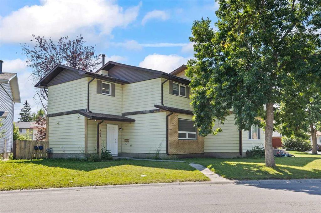 767 Whitehill Way NE, Calgary, Alberta, T1Y 3E6