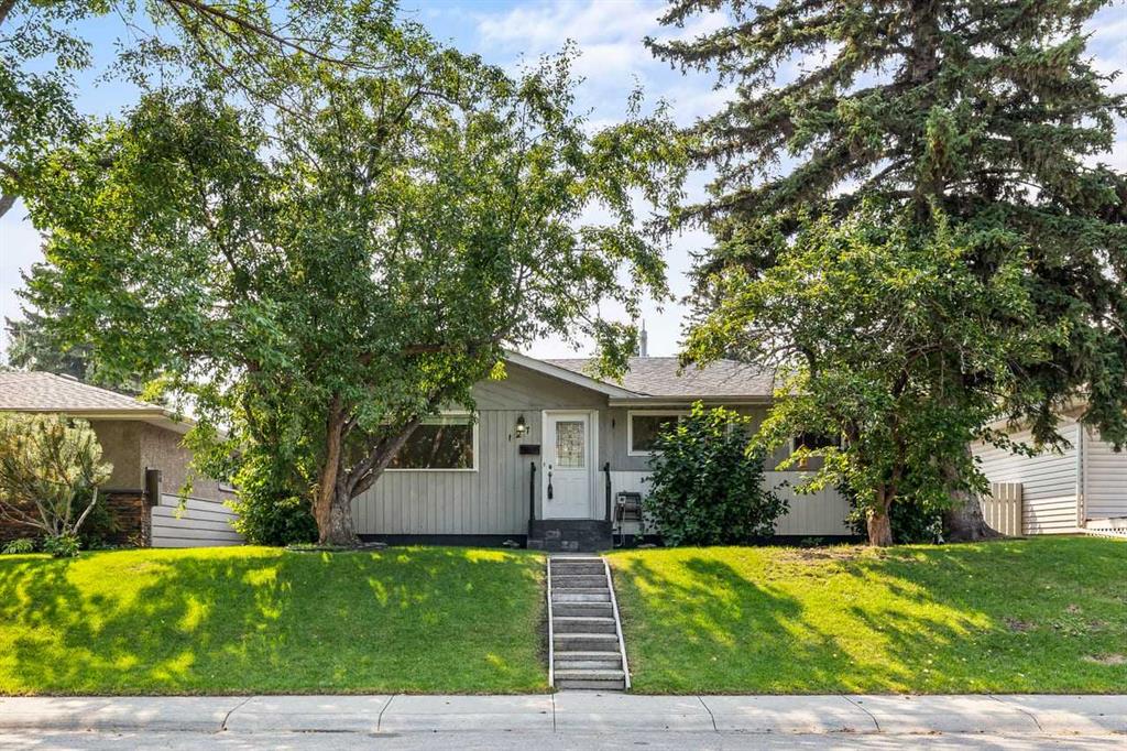 127 Fredson Drive SE, Calgary, Alberta, T2H 1E2
