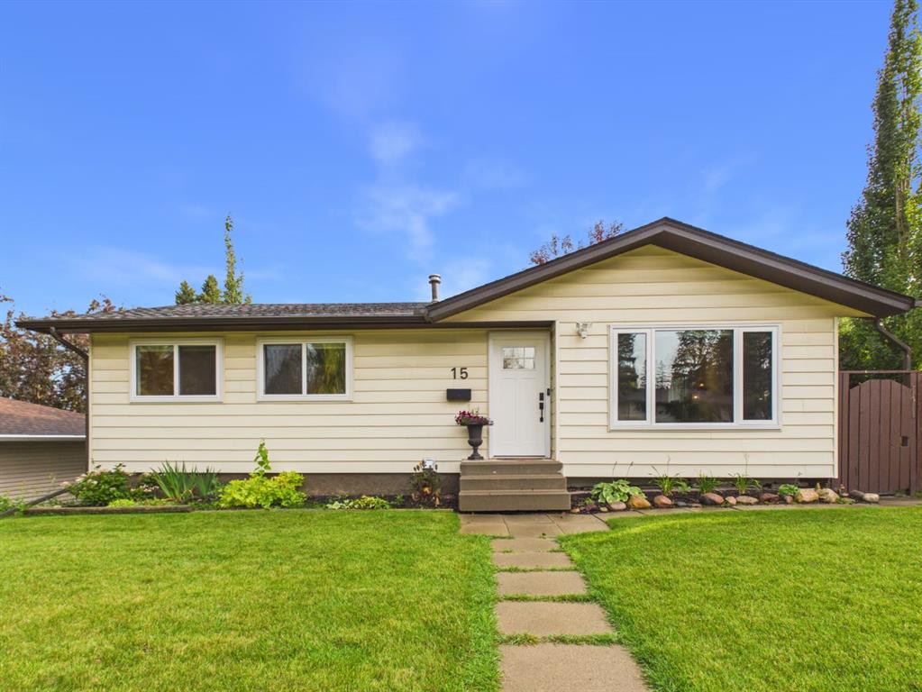 15 Hazelwood Crescent SW, Calgary, Alberta, T2V 3C1