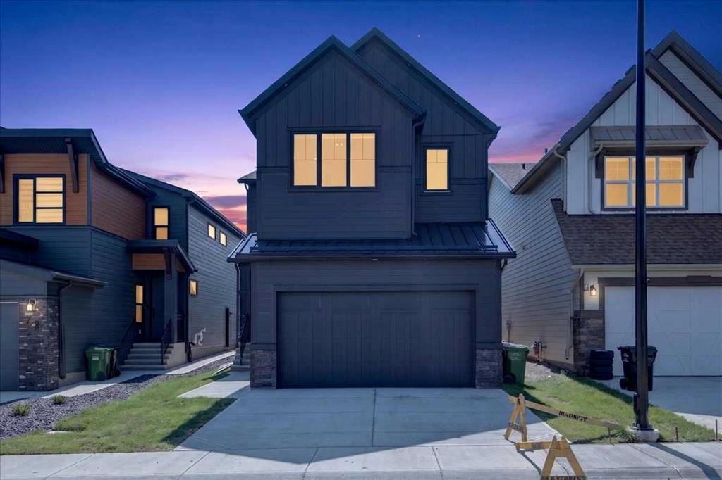 77 Rowmont Common NW, Calgary, Alberta, T3L 0L2