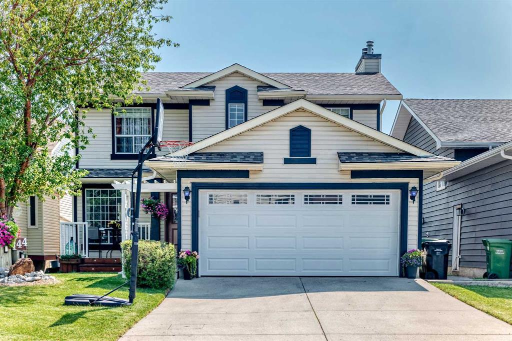 144 Riverstone Crescent SE, Calgary, Alberta, T2C 4A3